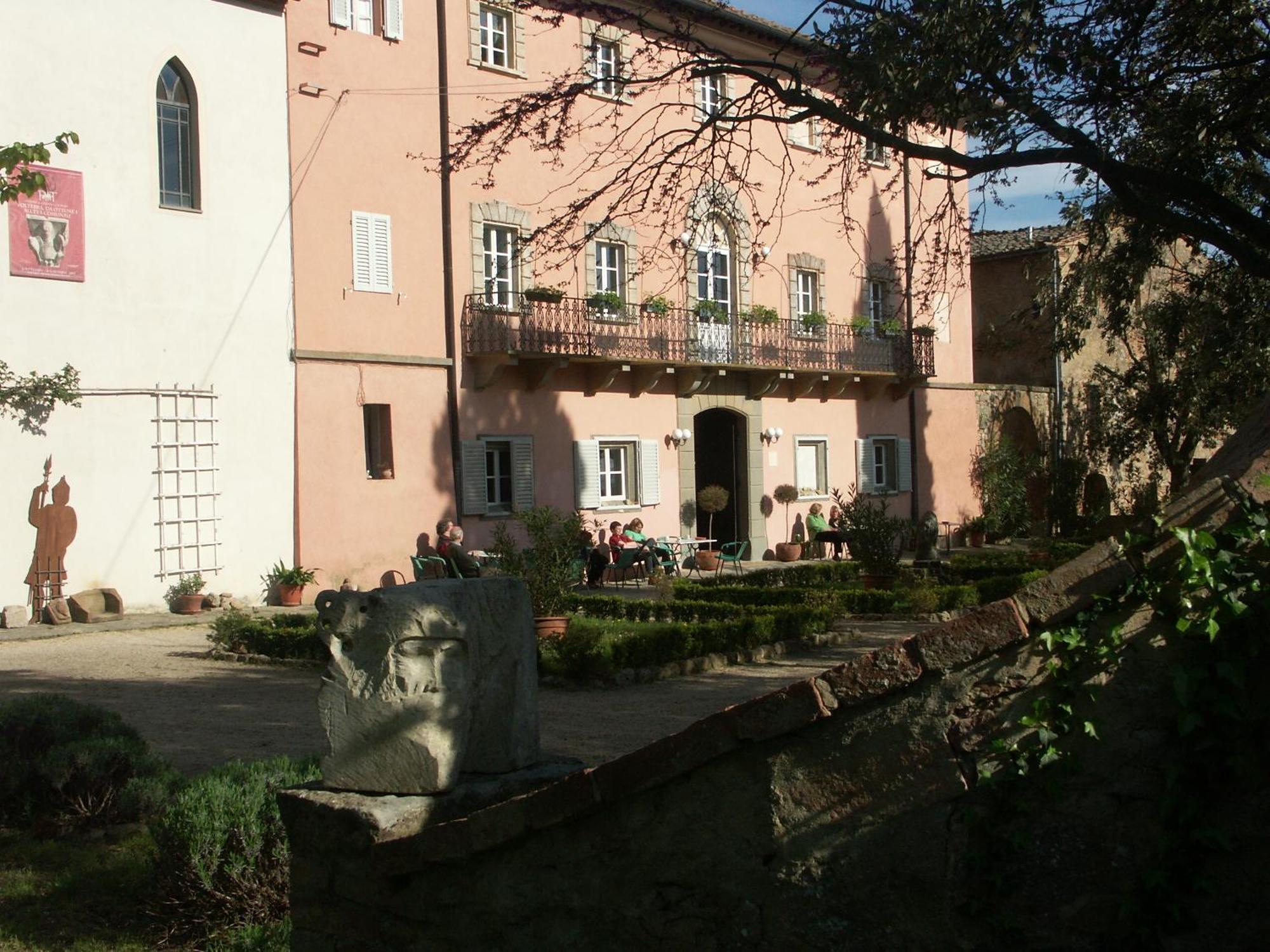 Villa Palagione Centro Interculturale Volterra Exteriör bild