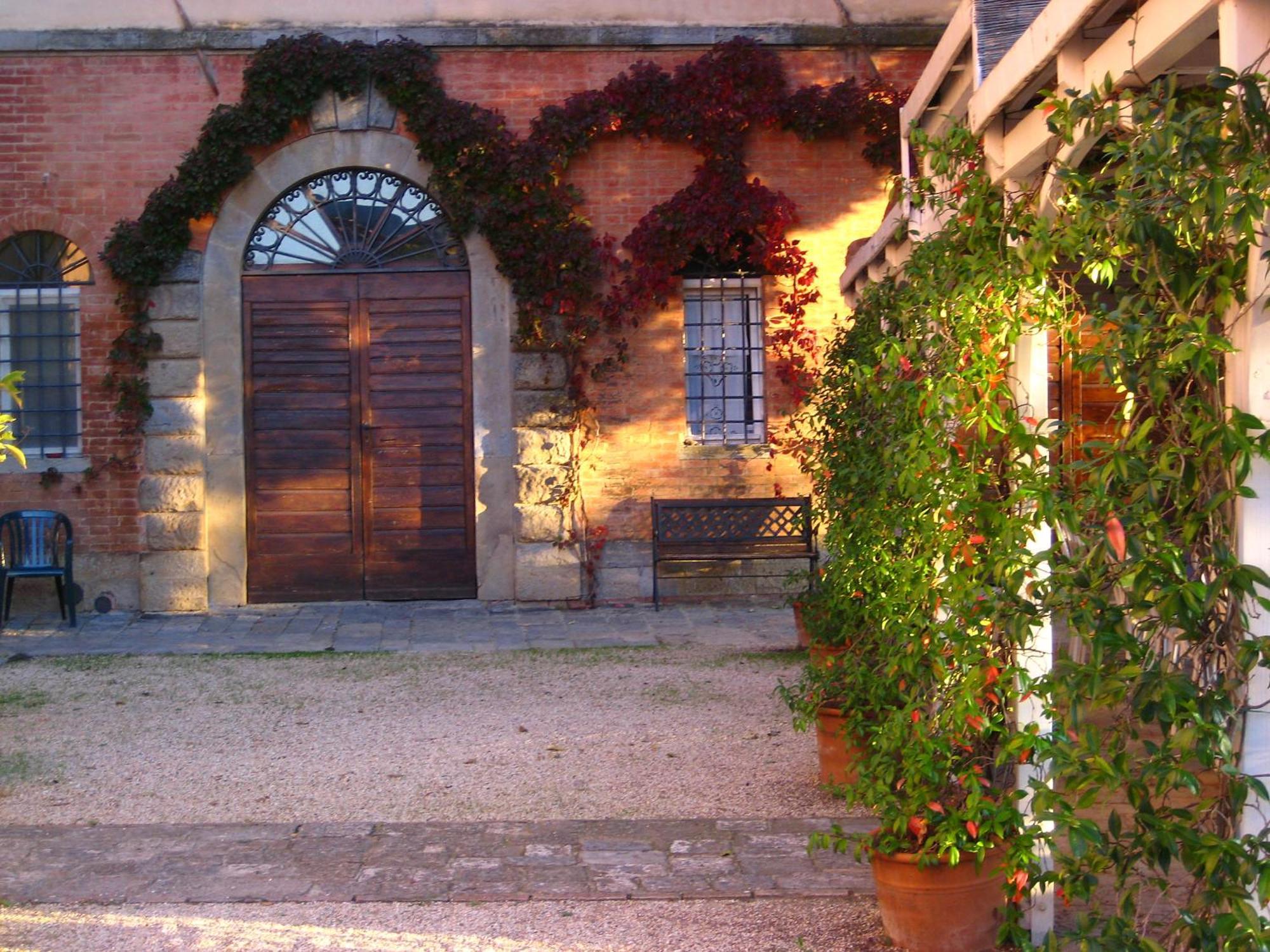 Villa Palagione Centro Interculturale Volterra Exteriör bild