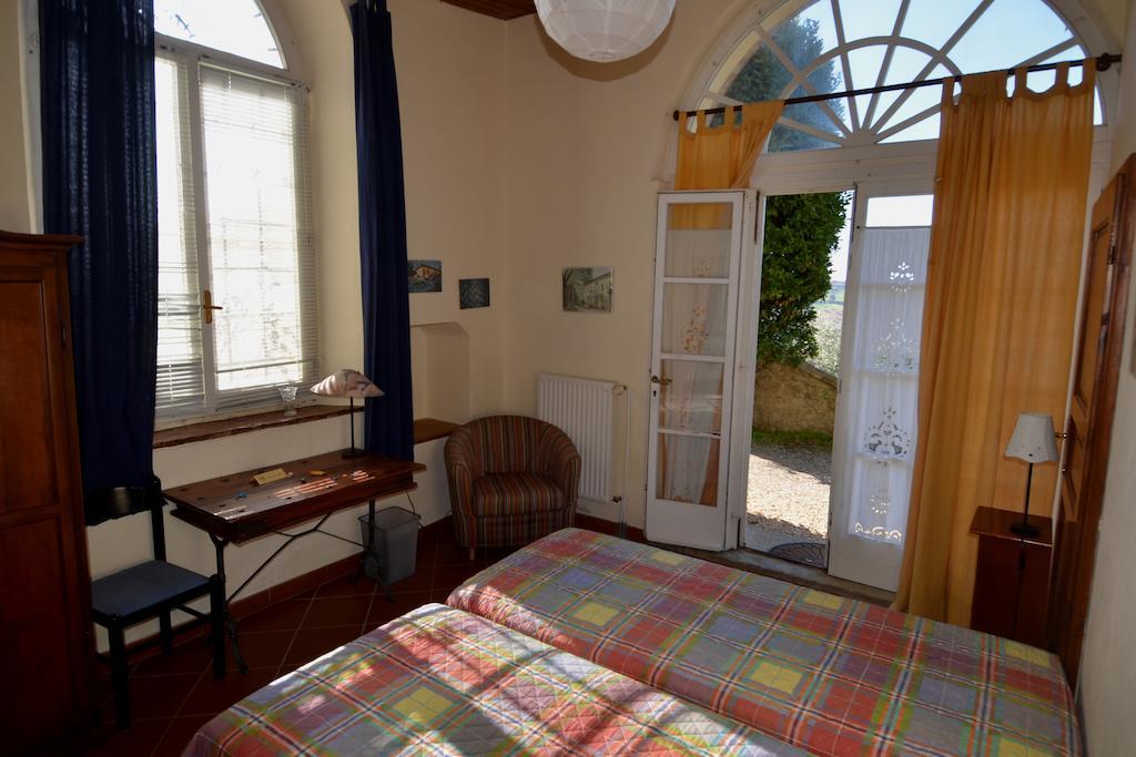 Villa Palagione Centro Interculturale Volterra Rum bild