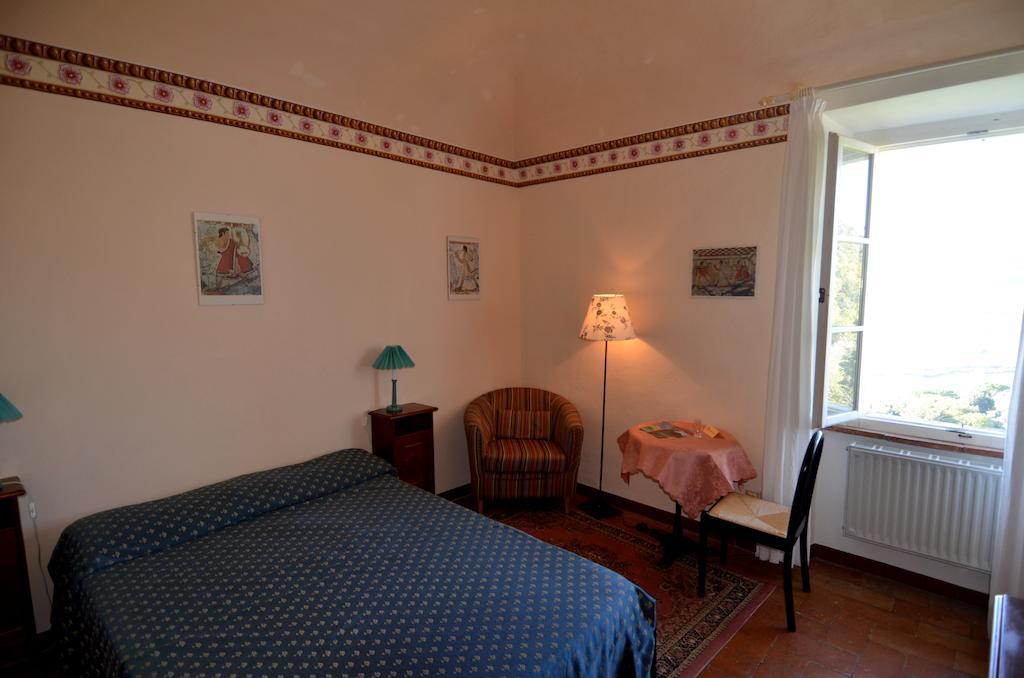 Villa Palagione Centro Interculturale Volterra Rum bild