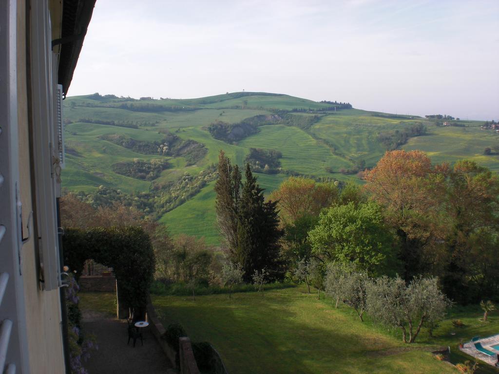 Villa Palagione Centro Interculturale Volterra Exteriör bild