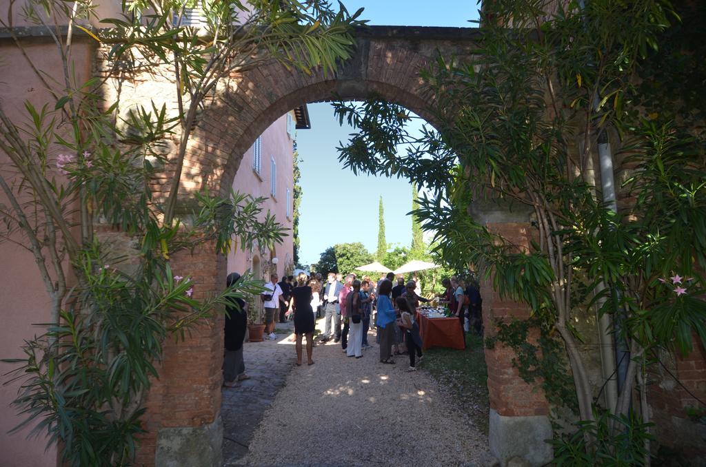 Villa Palagione Centro Interculturale Volterra Exteriör bild