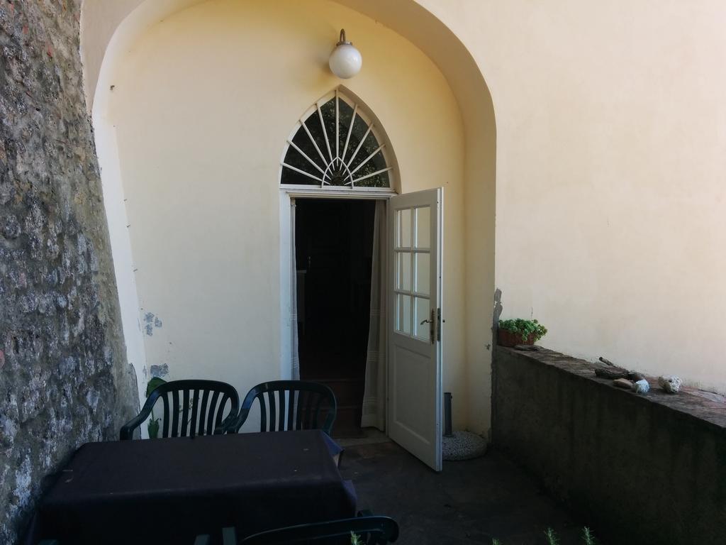 Villa Palagione Centro Interculturale Volterra Exteriör bild
