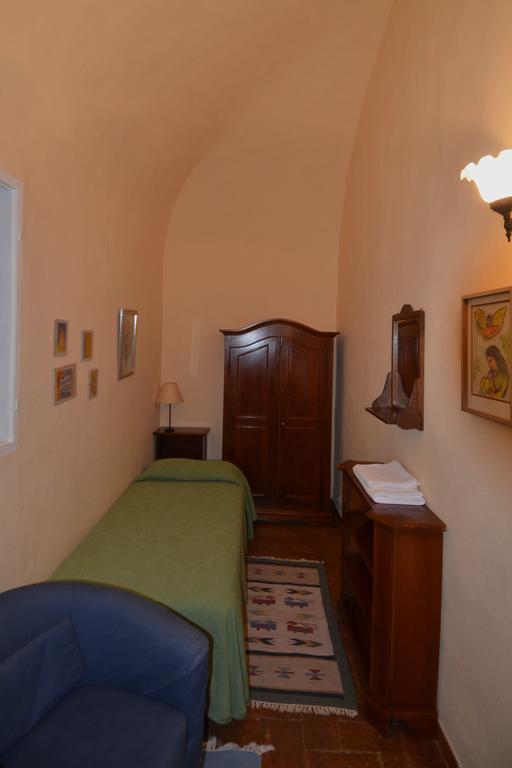 Villa Palagione Centro Interculturale Volterra Exteriör bild